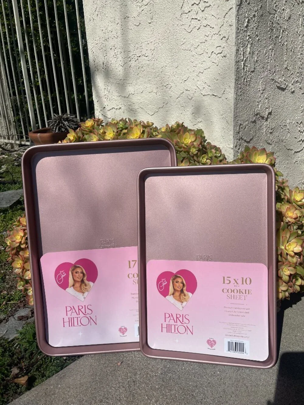 Paris Hilton Rose Gold Cookie Sheet Set 2pc NWT